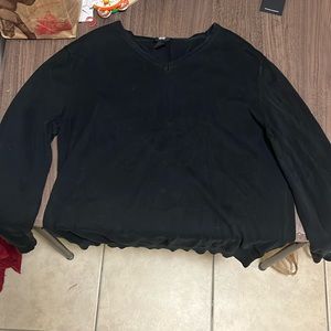XL H&M black long sleeve shirt in great condition